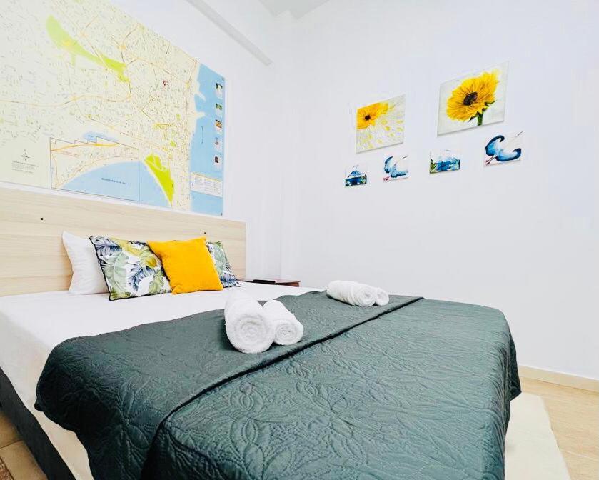 Cozy And Traditional - Ec Studios Larnaca Luaran gambar