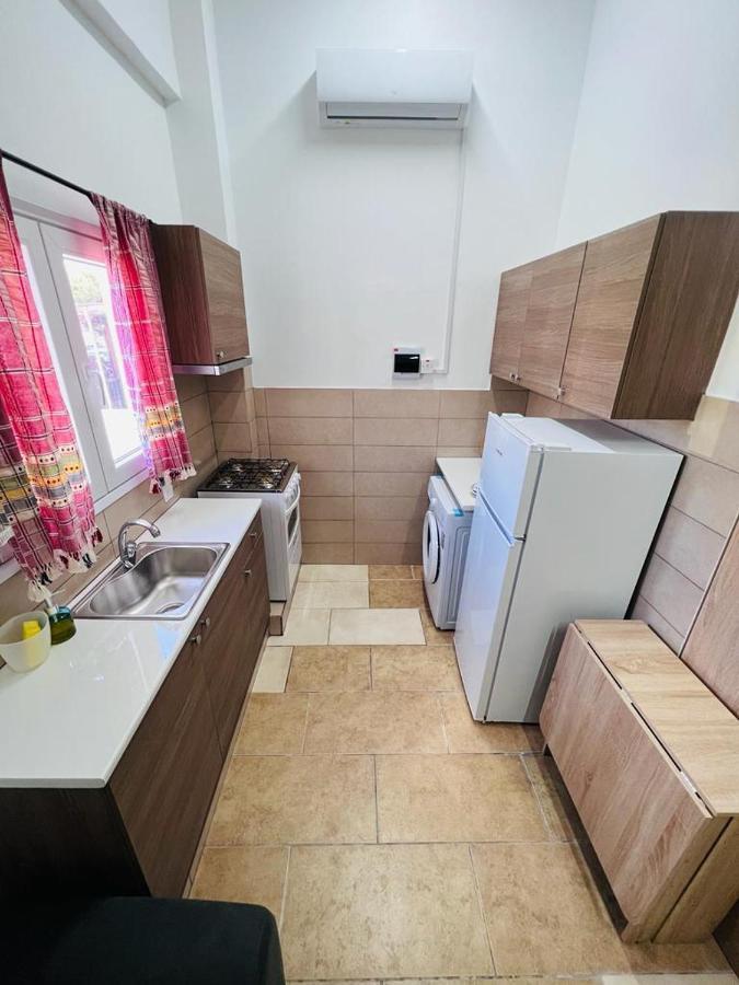Cozy And Traditional - Ec Studios Larnaca Luaran gambar